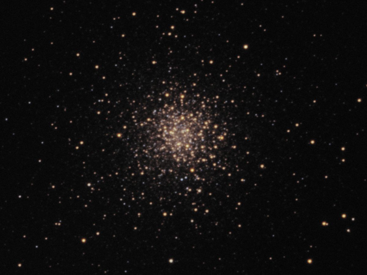 M10 globular cluster