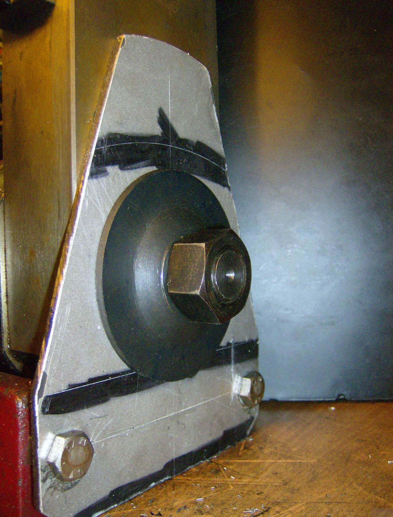 The stiffening plate fitted to the back of the X2 Mill