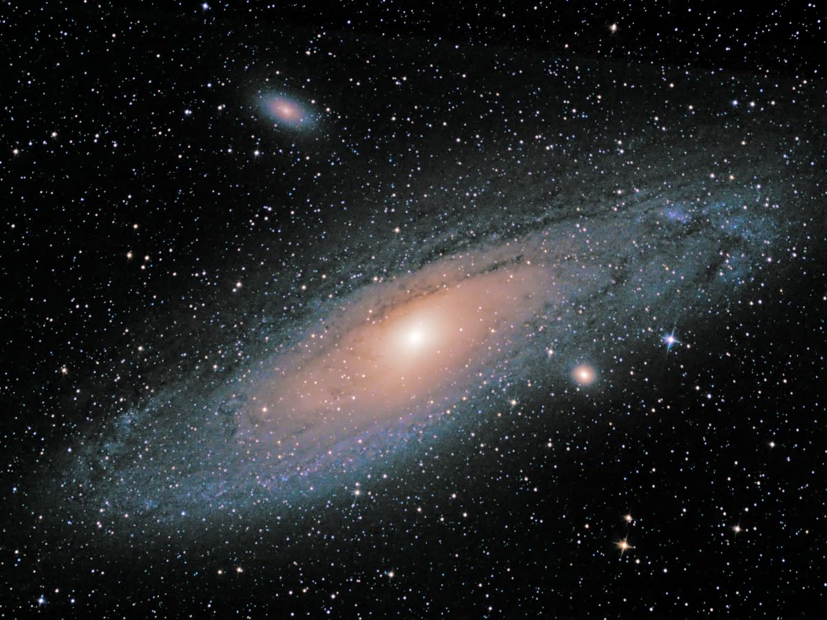 312 The Great Nebula in Andromeda M31
