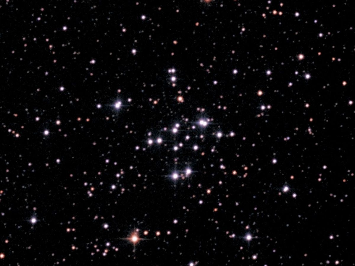 M34