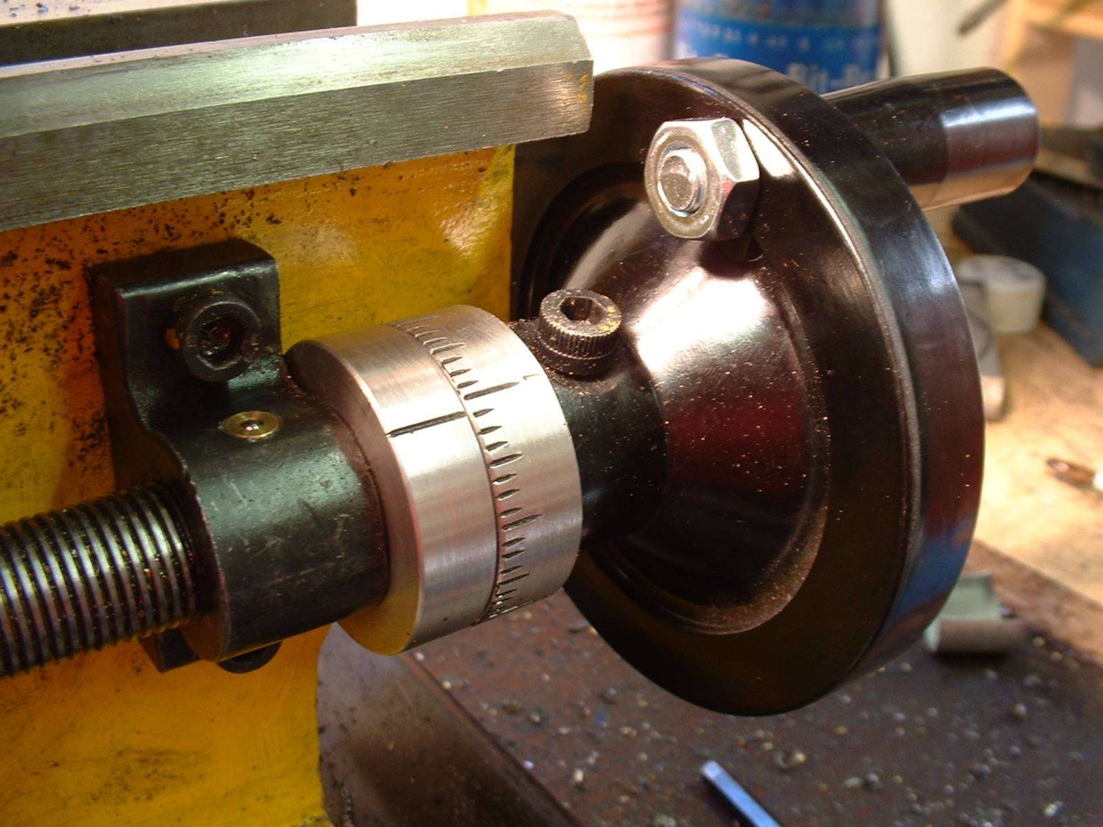 leadscrew handle